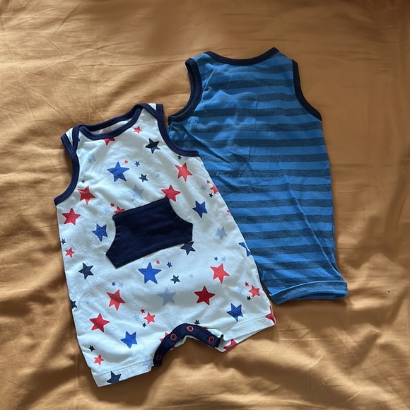 Baby Rompers - Picture 2 of 2